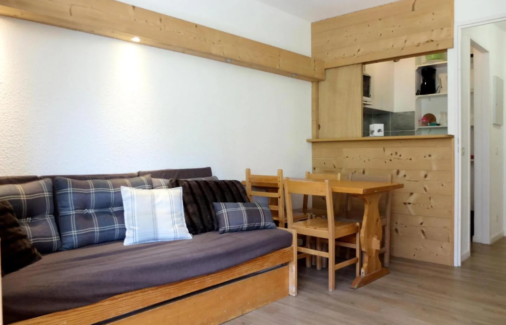 Residence Rond Point Des Pistes B - Appartement Confortable-Proches De Pistes-Balcon Mae-4604 ティニュ